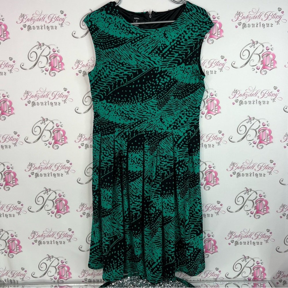 Alfani dress polka dot animal printed green Teal and Black Patterned Midi Dress